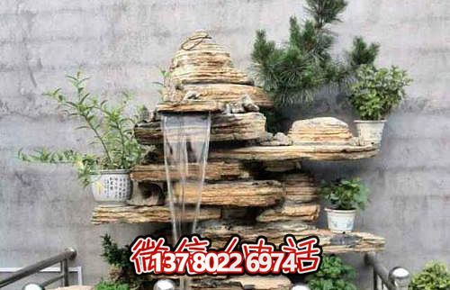 精致小型庭院，石假山流水雕塑擺放