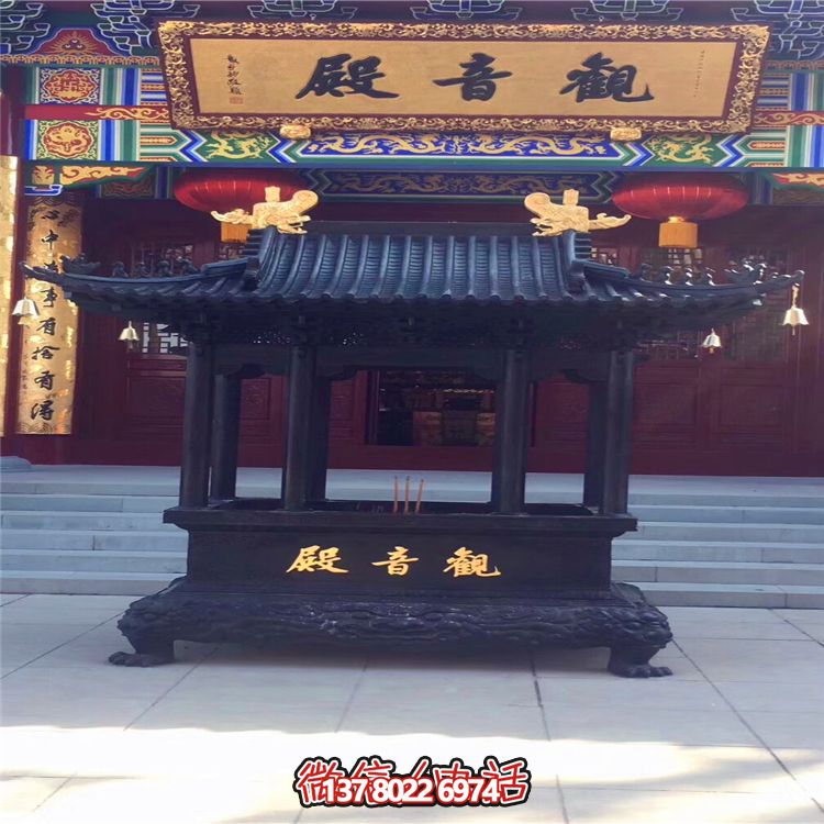 華寶鑄鐵長形香爐，讓觀音殿更加美麗