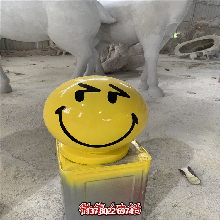 全新玻璃鋼游樂場，彩繪公仔、卡通雕塑，讓您的游樂體驗更加豐富多彩