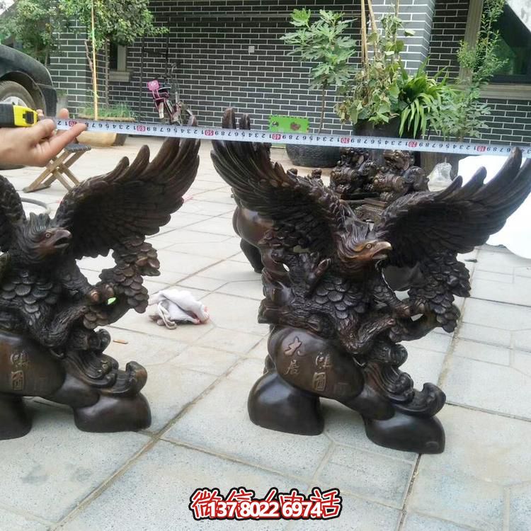 玻璃鋼老鷹雕塑,個性擺放商場裝飾 玻璃鋼老鷹雕塑,個性擺放商場裝飾