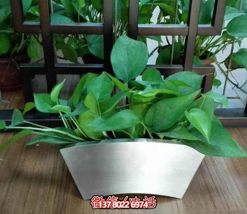 不銹鋼弧形花盆雕塑,精致公園裝飾 不銹鋼弧形花盆雕塑,精致公園裝飾