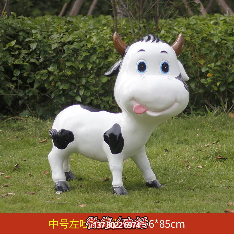 中號(hào)玻璃鋼雕塑牛，為草坪增添綠意