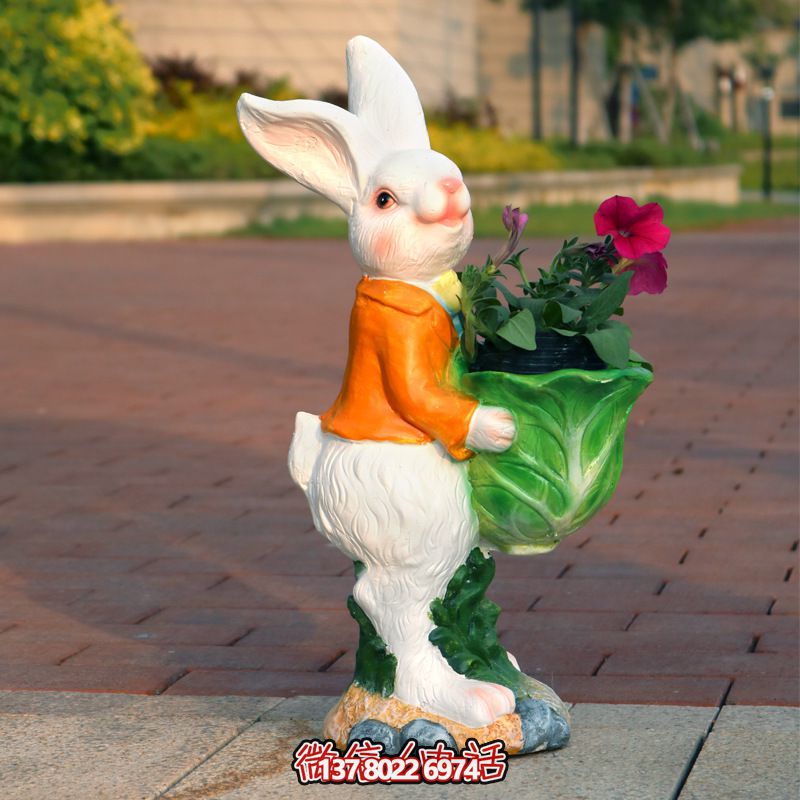 可愛卡通兔子抱花盆樹脂雕塑 可愛卡通兔子抱花盆樹脂雕塑