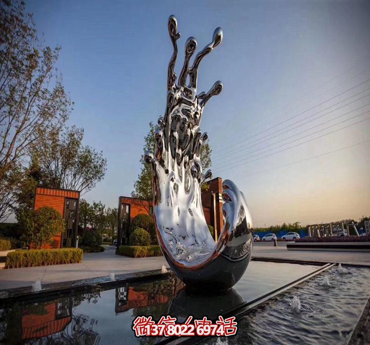 海邊巨型不銹鋼雕塑——精美的浪花鏡面裝飾 海邊巨型不銹鋼雕塑——精美的浪花鏡面裝飾
