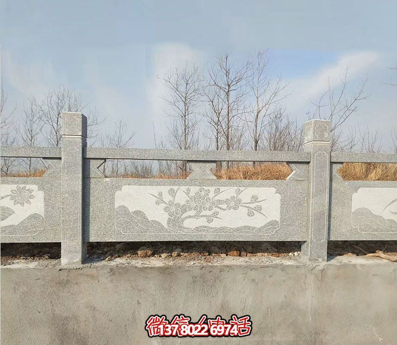 給鄉(xiāng)村道路帶來裝飾感的大理石欄桿 給鄉(xiāng)村道路帶來裝飾感的大理石欄桿