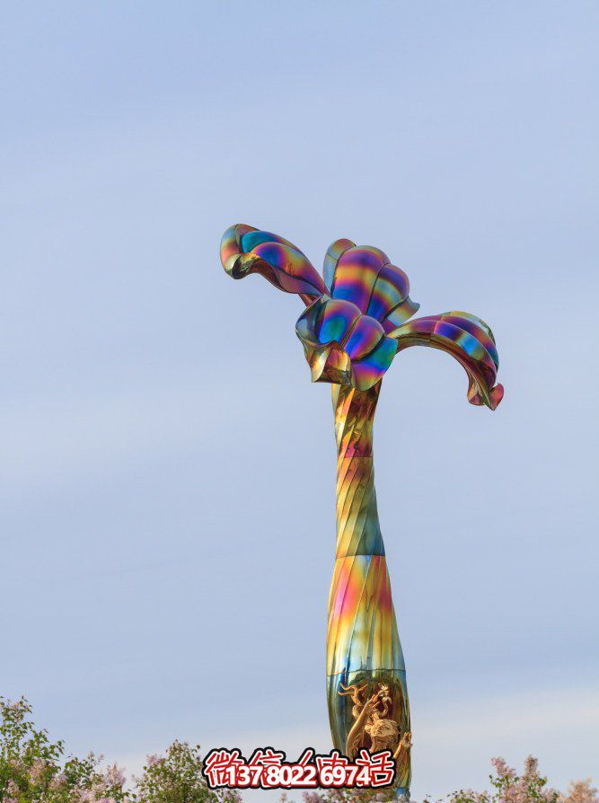 玻璃鋼藝術雕塑,點綴五彩花朵,為公園景觀帶來絢麗奪目的藝術氛圍 玻璃鋼藝術雕塑,點綴五彩花朵,為公園景觀帶來絢麗奪目的藝術氛圍