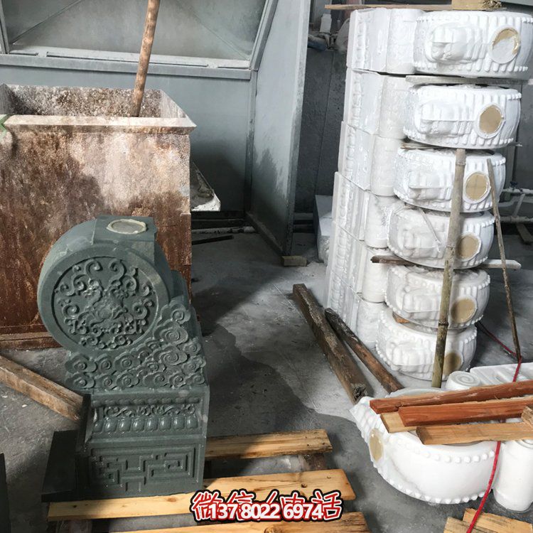 精美的仿古建筑門(mén)口青石抱鼓石門(mén)墩