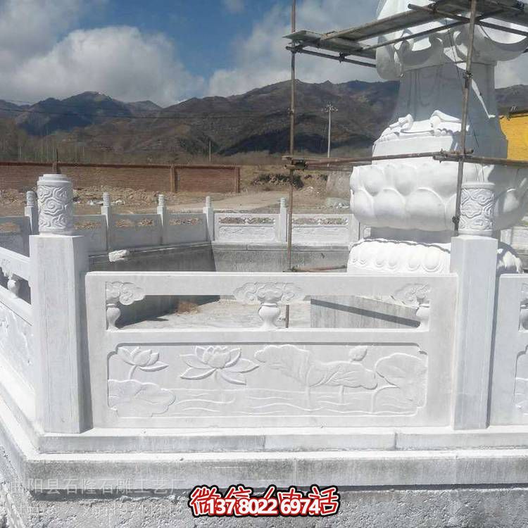 大理石欄桿雕塑，為公園、戶外景區(qū)增添優(yōu)雅氣質
