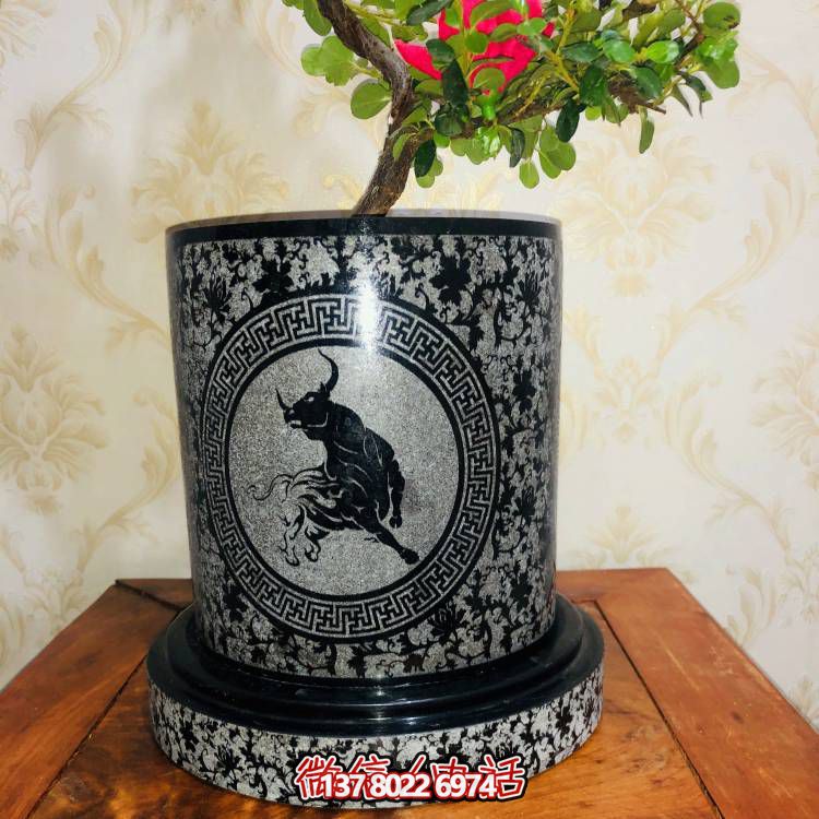 手工精美石雕花盆，點亮您的室外空間