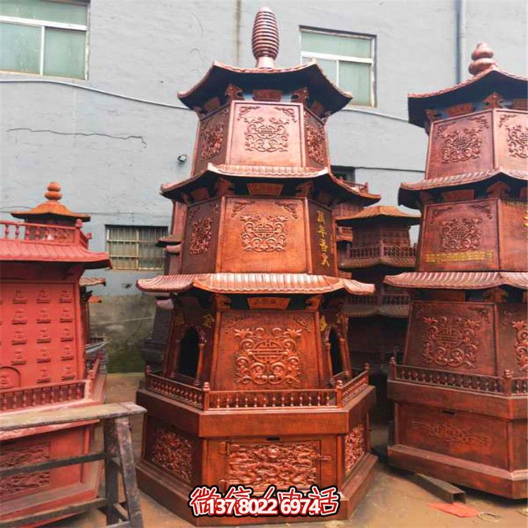 古老佛塔鑄銅多層宗祠 古老佛塔鑄銅多層宗祠
