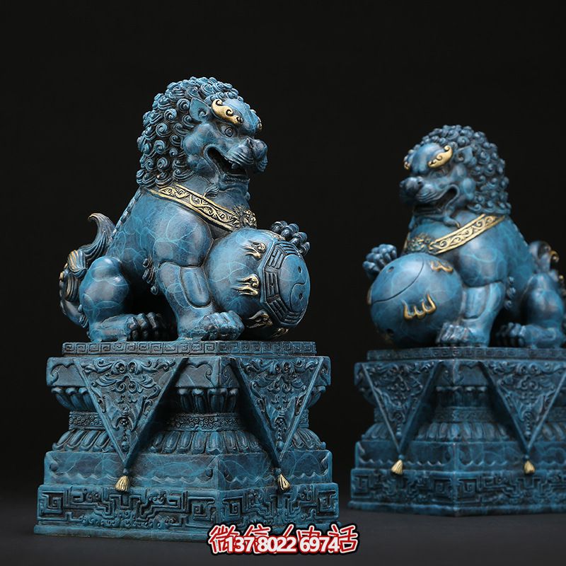 仿古青銅獅子雕塑,為景區創意增添古樸色彩 仿古青銅獅子雕塑,為景區創意增添古樸色彩