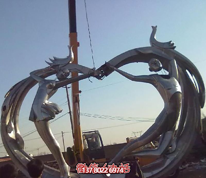 愛心抽象雕塑讓你的愛情永恒 愛心抽象雕塑讓你的愛情永恒