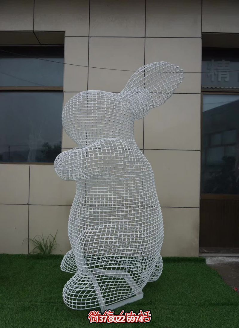 藝術設計不銹鋼別墅兔子雕塑 藝術設計不銹鋼別墅兔子雕塑