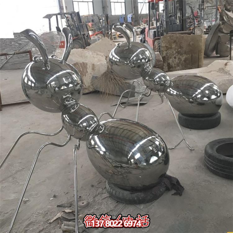 不銹鋼動物雕塑，點綴公園景觀