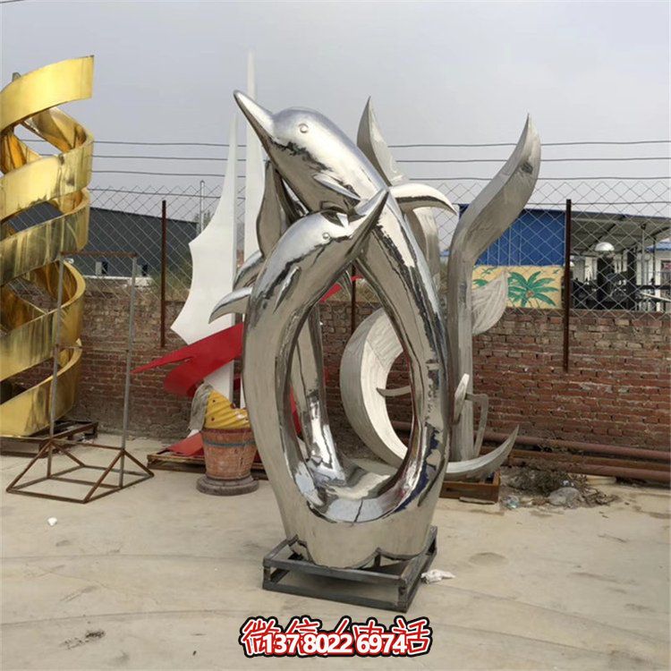精美不銹鋼海豚雕塑，為您的戶外廣場(chǎng)增添水景鏡面美感