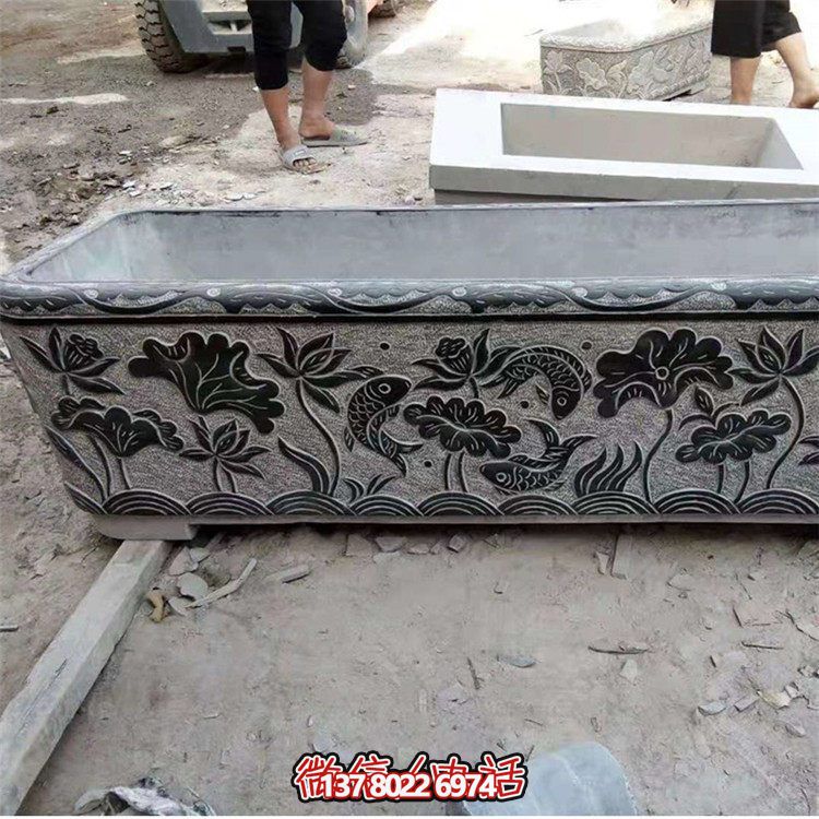 青石石雕景觀長(zhǎng)方形魚缸雕塑