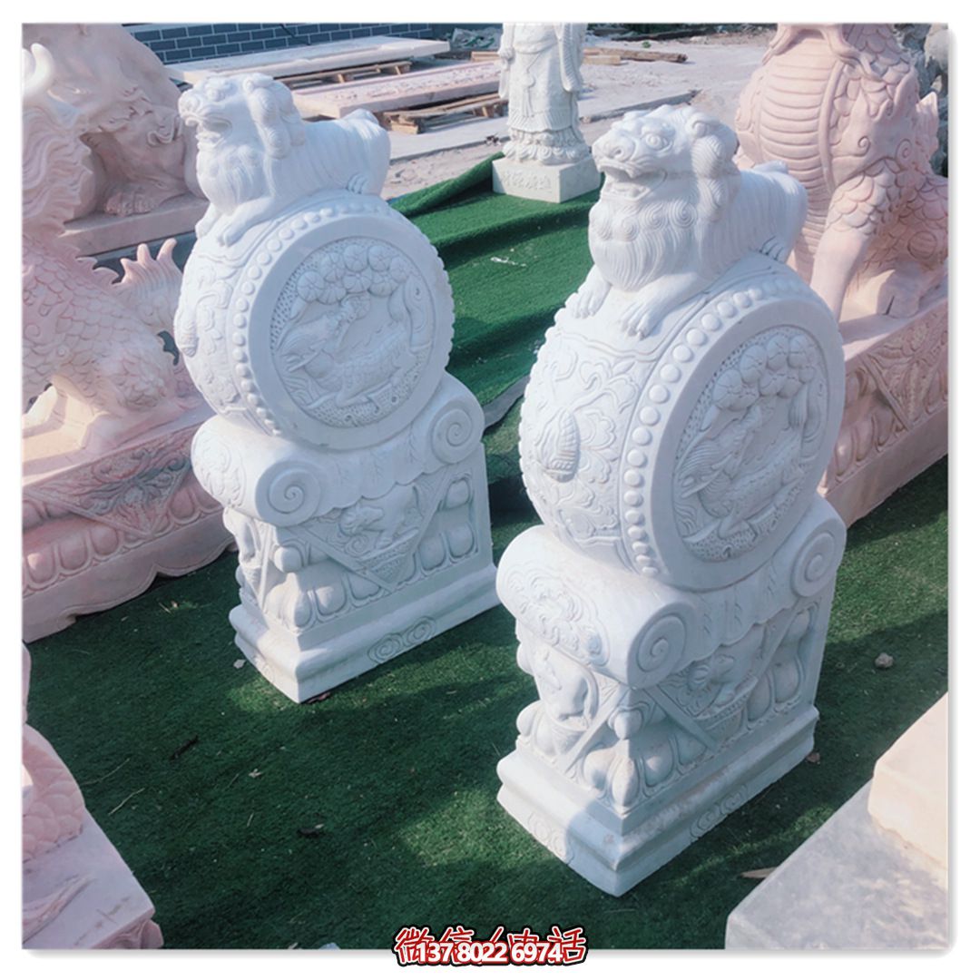 精美石雕獅子雕塑，裝點精致庭院