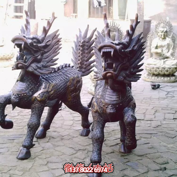 不銹鋼雕塑——精美的麒麟,奔跑、吼叫的象征 不銹鋼雕塑——精美的麒麟,奔跑、吼叫的象征