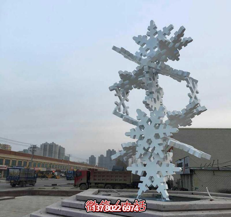 現代不銹鋼雕塑景觀樹,點亮城市花園 現代不銹鋼雕塑景觀樹,點亮城市花園