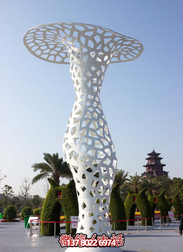 “不銹鋼雕塑花瓶,為你的園林觀光廣場增添創意色彩” “不銹鋼雕塑花瓶,為你的園林觀光廣場增添創意色彩”