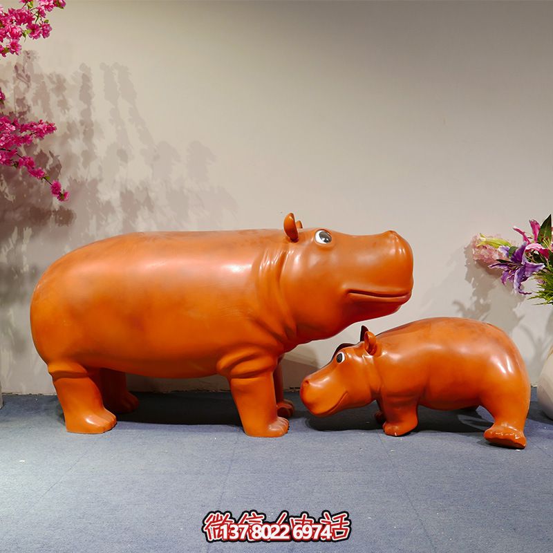 公園里擺放的一大一小的玻璃鋼創意海馬雕塑 公園里擺放的一大一小的玻璃鋼創意海馬雕塑