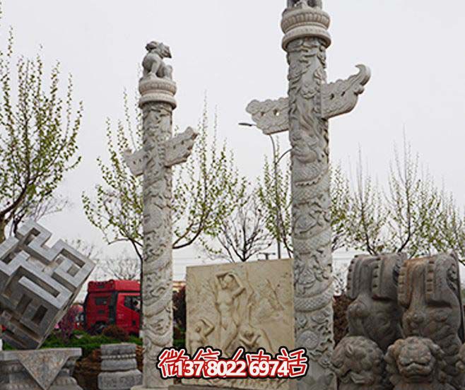 廣場景觀盤龍柱石雕 廣場景觀盤龍柱石雕