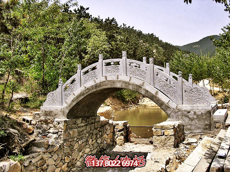 小石拱橋大理石欄桿景區(qū)裝飾 小石拱橋大理石欄桿景區(qū)裝飾